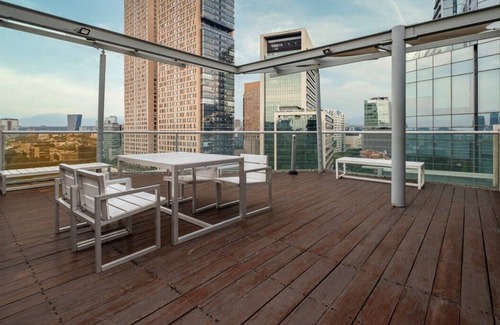 Granada Apartamento | 2BR Apt in Polanco - Pool - City Skyline View