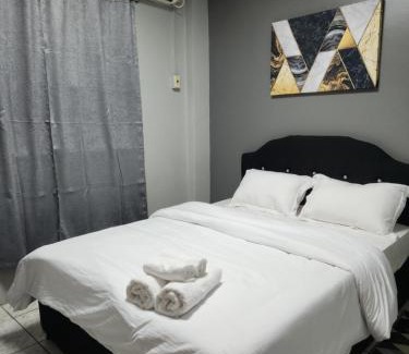 St. Helena Apartamento | 2br Apt in St Helena - 6mins from the airport Perfect for short and long stays