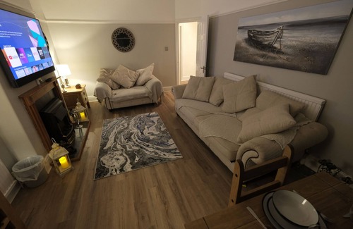 Rhos on Sea Apartamento | 2br-beachviews-petfriendly-freeparking
