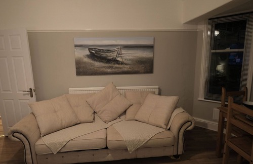 Rhos on Sea Apartamento | 2br-beachviews-petfriendly-freeparking