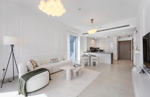 Al Safa Apartamento | 2BR Canal Front B3, Waterfront Views
