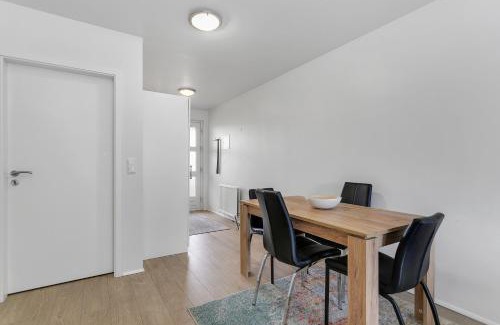 Hliðar Apartamento | 2BR Central Reykjavík Apartment