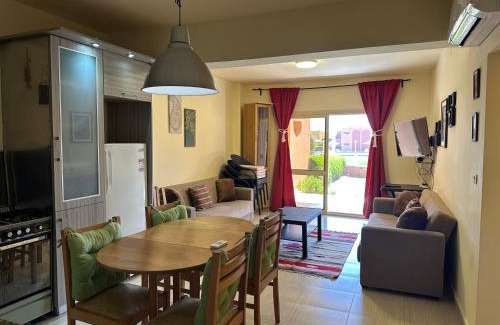 Zafarana Apartamento | 2BR Chalet Fanar De Luna
