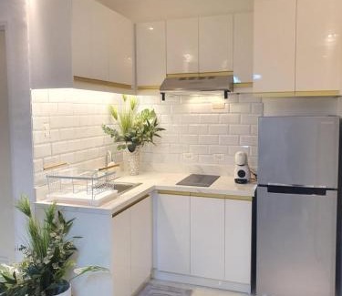 Mandaue Apartamento | 2BR Condo at Banilad Cebu 649