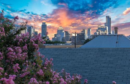 Central East Austin Casa | 2BR Designer Condo on Trendy East 11th St, Downtown Austin