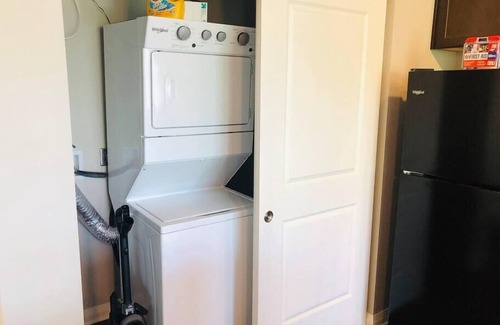 Downtown Columbus Apartamento | 2BR Executive Escape | Near OSU | Free Parking!