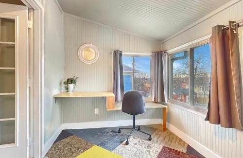 Des Moines Casa | 2br Family Charmer Duplex Near Drake