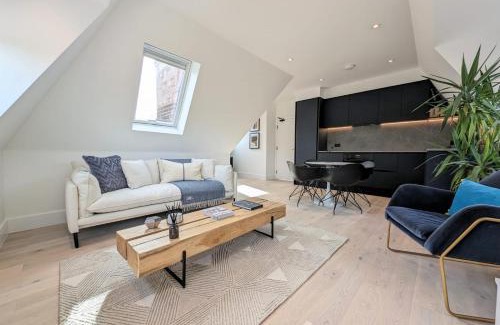 West Finchley Apartamento | 2BR flat in Greater London with free parking