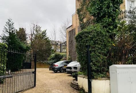 Abbey Road Apartamento | 2BR Flat in Townhouse on Historic Abbey Road with Free Parking BEST LOCATION St John's Wood