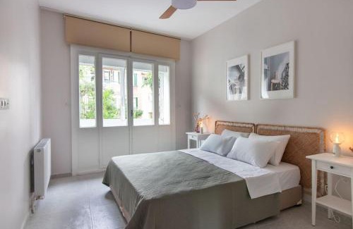 Adalar Apartamento | 2BR Flat W Modern Touches
