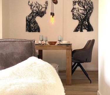 Gemarkung Vohwinkel Apartamento | 2Br freeParking DUS Airp DUS Ess NTFLX