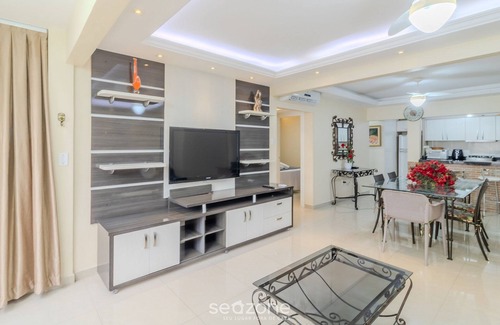 Centro Apartamento | 2BR Full apt Beachfront Ese0102