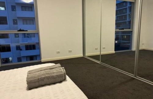 Warwick Farm Apartamento | 2BR Gem Heart of Liverpool
