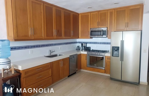 Zona hotelera Villa | 2br handwritten Suite oceanfront in Puerto Vallarta, Los Tules Condominium.