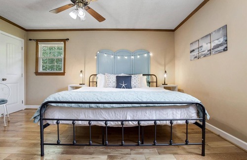 Boiling Springs Casa | 2br Home -Firepit- Play Areas
