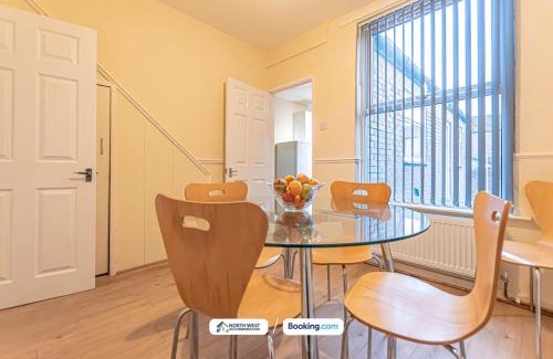 St Helens Casa | 2BR House in St Helens, Fully furnished, Perfect for Short or Long Stays