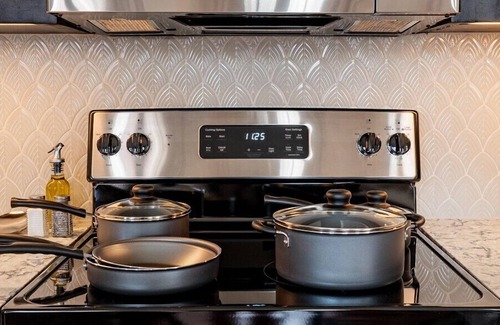 French Quarter Hotel | 2BR Iconic Penthouse Living + Private Patio | The Mayfair