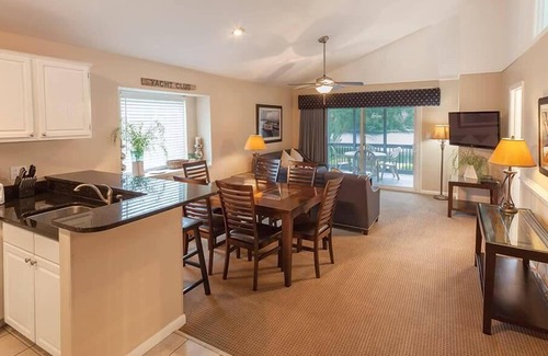Fairfield Harbour Condominio | 2br Lockoff Condo River Fun for the Whole Family!
