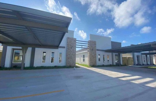San Juan Apartamento | 2BR Luxe Home Near Downtown Pharr