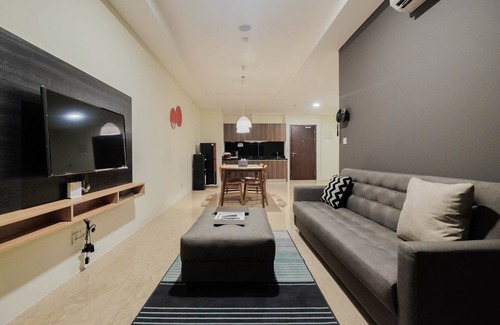 Pancoran Apartamento | 2BR Pancoran L'Avenue Comfy Apartment