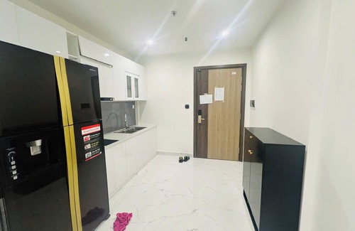 District 9 Apartamento | 2BR+ quiet Apartment in green metropolis