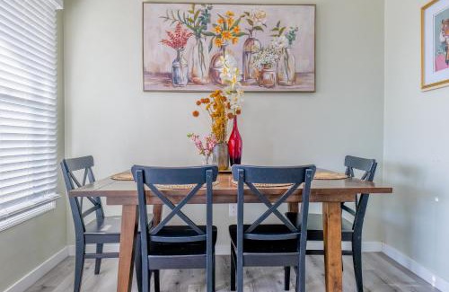 Hillcrest Apartamento | 2BR Retreat Near Balboa Park