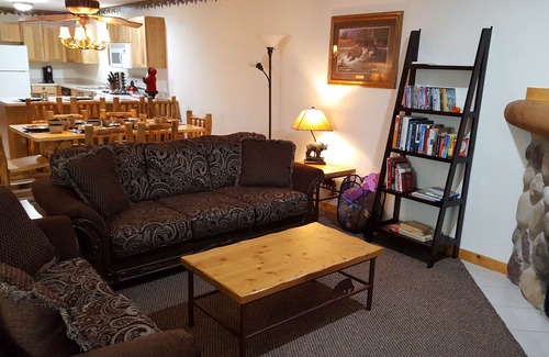 Oglesby Villa | Nuevo listado !!! 2br rústica Villa Junto A Starved Rock State Park