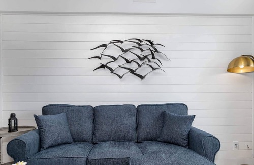 Cottage Line Apartamento | 2BR Sea Breeze Suite | Beach | Pool | Balcony