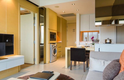 Queenstown Apartamento | 2BR suite at Rochester Dr|| Near Buona Vista MRT || 780 sqft||