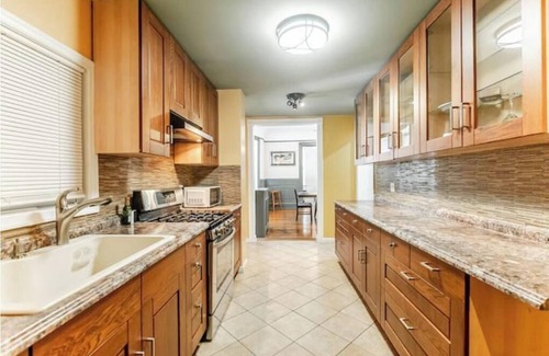 Sharon Hill Apartamento | 2BR Suite Unit Driveway Parking ! PHL Airport