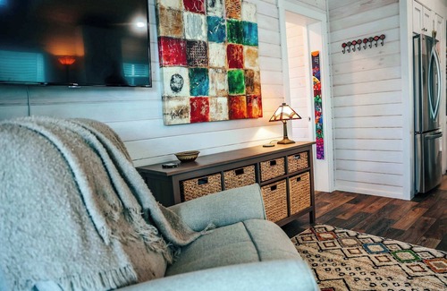 Upward Casa | Tiny Home Pool Gym Fire Pit Flat Rock, NC