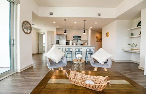 Third Ward Apartamento | 2BR Uptown Furnished Apartment near Truist Fields apts