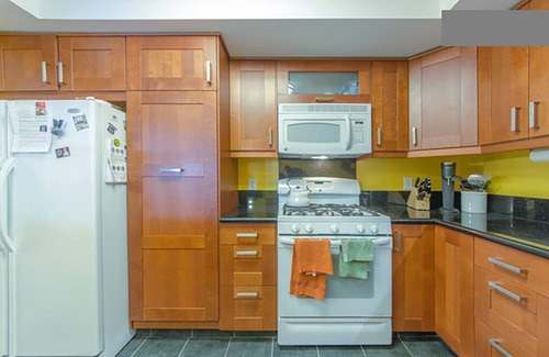 Playa Del Rey Condominio | 2HAB con gimnasio, piscina, canchas de tenis, cerca de la playa