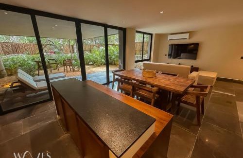 Playa Paraiso Apartamento | 2BR w Private Pool Near the Beach – Spacious Stay