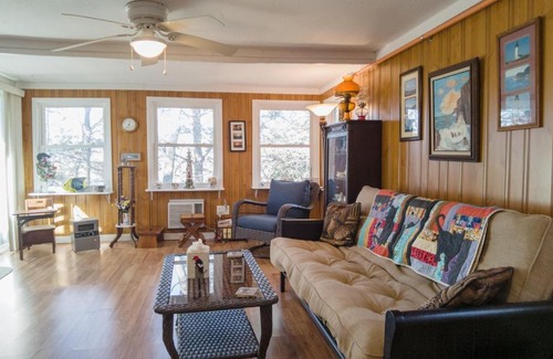 Hollister Casa | 2BR Walk-In Home - Near Table Rock State Park - FREE TICKETS INCLUDED - CASA