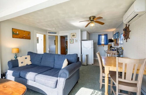 Bass Harbor Casa | 2BR Waterfront Pet Friendly Tiny Home! [Shipwreck]