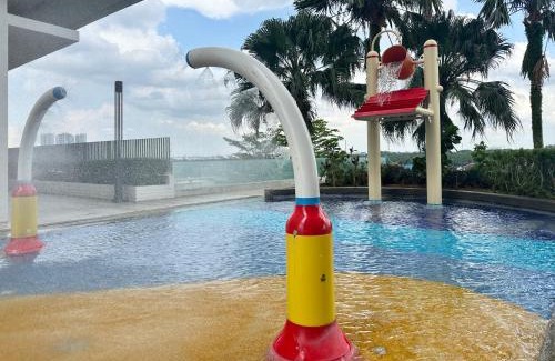Central District Apartamento | 2BR WIFI, Mid Valley, Mosaic Southkey, 5-7 pax, 7 mins to CIQ