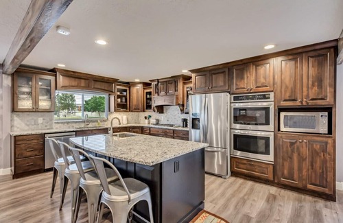 Layton Casa | 2BR with King Beds Near Hill AFB and Davis Conference Center