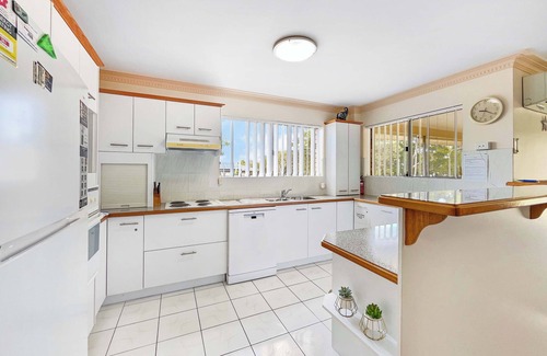 Bellara Apartamento | 2BRM Self Contained Apt - Pumicestone Passage Views
