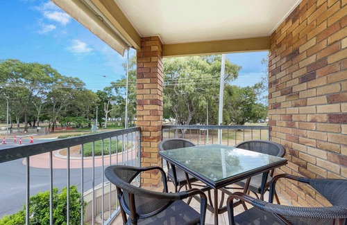 Bellara Apartamento | 2BRM Self Contained Apt - Pumicestone Passage Views