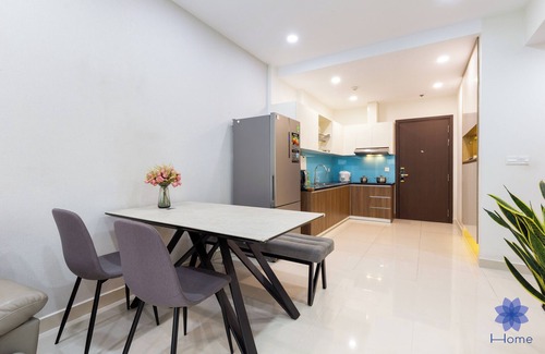 Phu Nhuan Apartamento | Apartamento de lujo de 3 habitaciones con servicio gratuito de recogida en el aeropuerto, gimnasio y piscina gratuitos