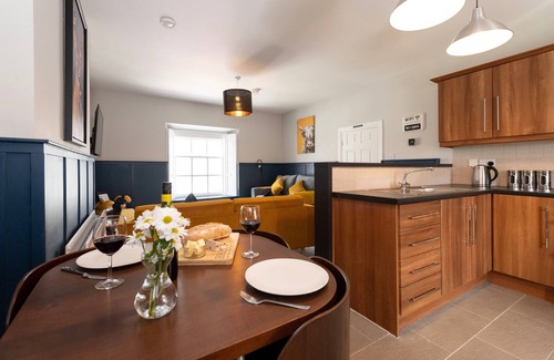 Killyleagh Apartamento | Lujoso-Apartamento-Baño Privado-Vista a parte del mar-Apartment 2C