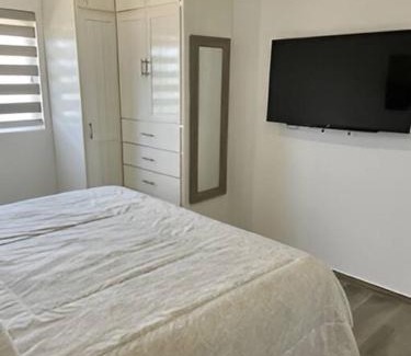 Cerritos Apartamento | 2C Stunning Top Floor Unit, Breathtaking Ocean Views