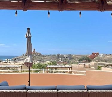 Cerritos Apartamento | 2C Stunning Top Floor Unit, Breathtaking Ocean Views