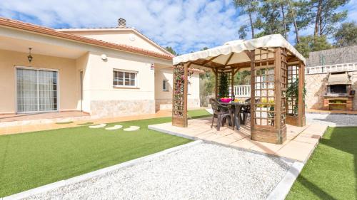 Vidreres Villa | 2Caro - Lloret de Mar