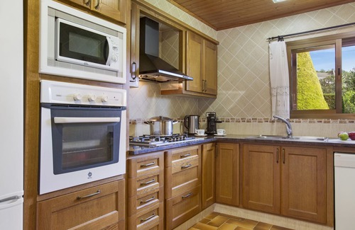 Puigventos Villa | 2CIP01-10pax - Casa con capacidad para 10 personas y piscina privada situada en una zona tranquila