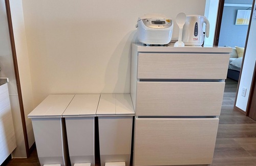 Maekawa Apartamento | 2DK 2 semidouble beds 1 double bed 1 work tabl / Nanjo Okinawa