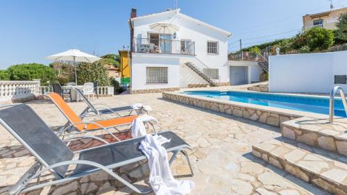 Vidreres Villa | 2Mari01 - Lloret de Mar