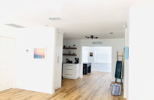 Hobe Sound Casa | 2miles to Beach, Entire Home + Guest House + Heated Pool