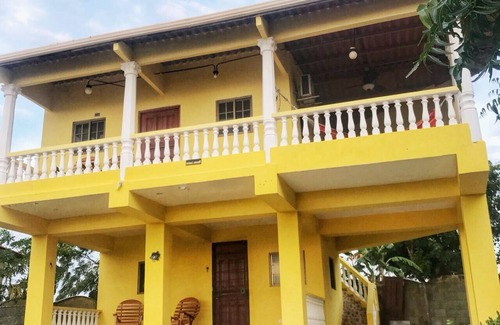 Las Tablas Apartamento | ¡Apartamento en el segundo piso de Beach House a pocos pasos de la playa!